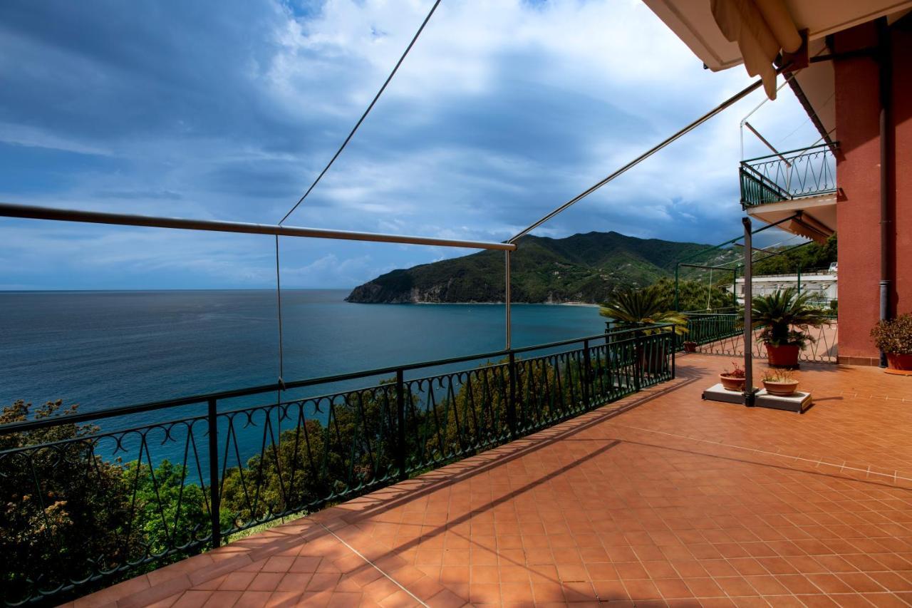 080 - La Villa Storica Il Vigneto 45B, Terrazza Sul Mare - Parcheggio Privato Gratis Moneglia Ngoại thất bức ảnh